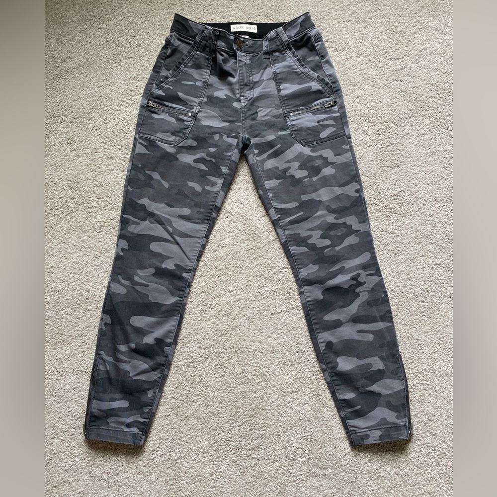 Knox Rose Gray and Black Skinny Jeans with Camouflage Pattern